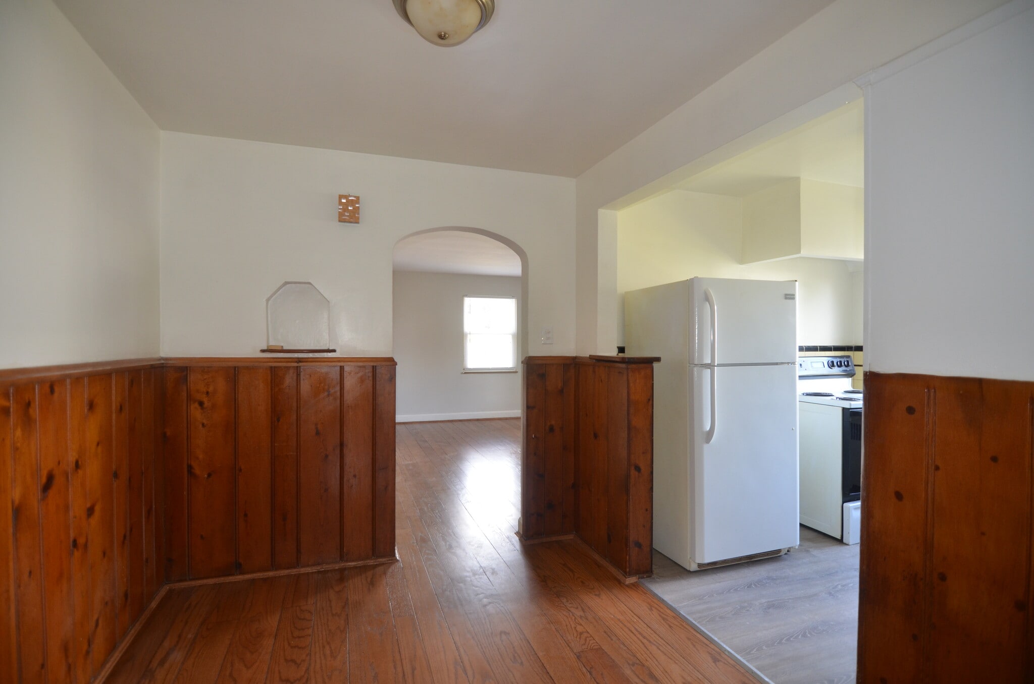 Building Photo - 6320 Kennedy Ave