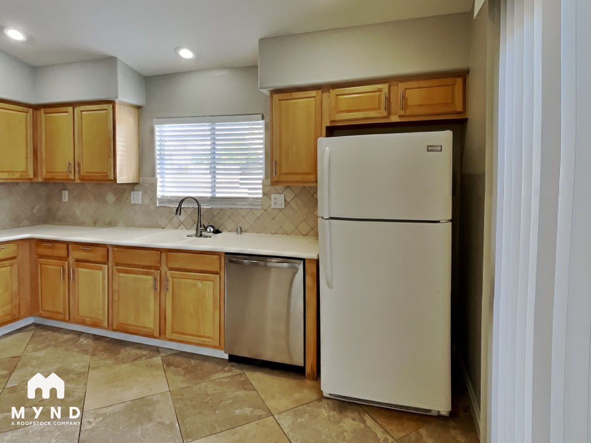 Building Photo - 10429 Aloe Cactus St