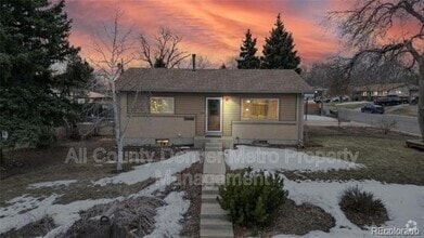Building Photo - 12098 W Virginia Dr