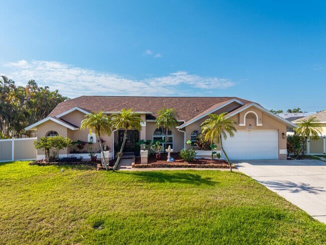 Building Photo - 2310 SW 53rd St