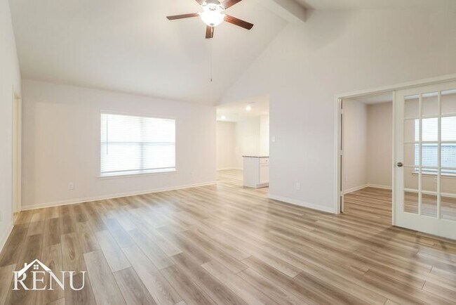 Building Photo - 25506 Rose Creek Dr