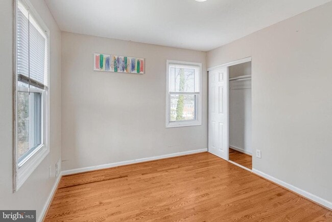 Building Photo - 2900 Williamsburg Ct