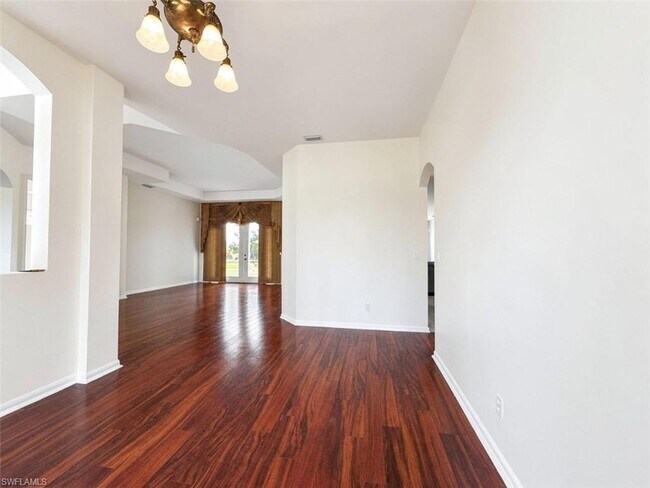 Building Photo - 4775 8th St NE