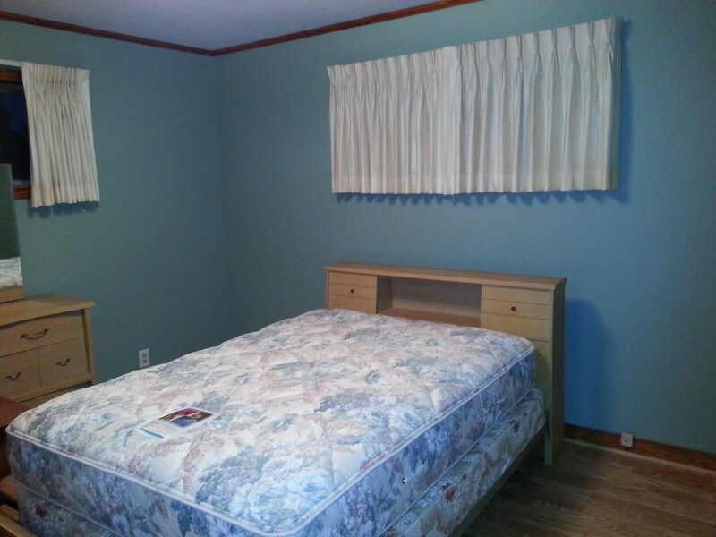 Building Photo - 83 Old Springfield Rd