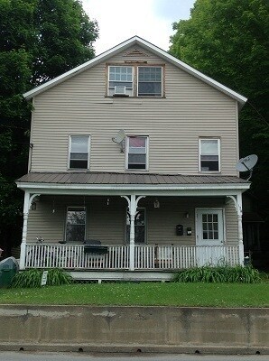 Building Photo - 175 Elliot St