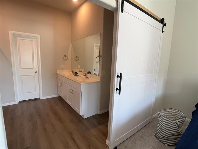 Building Photo - 401 Forsyth Dr