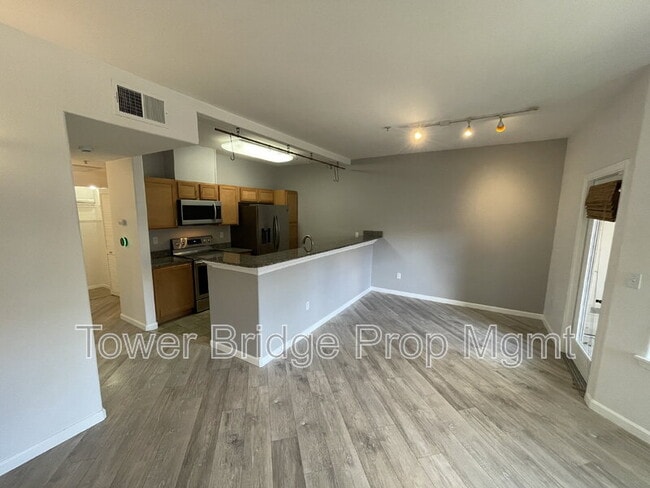 Building Photo - 4200 E Commerce Way