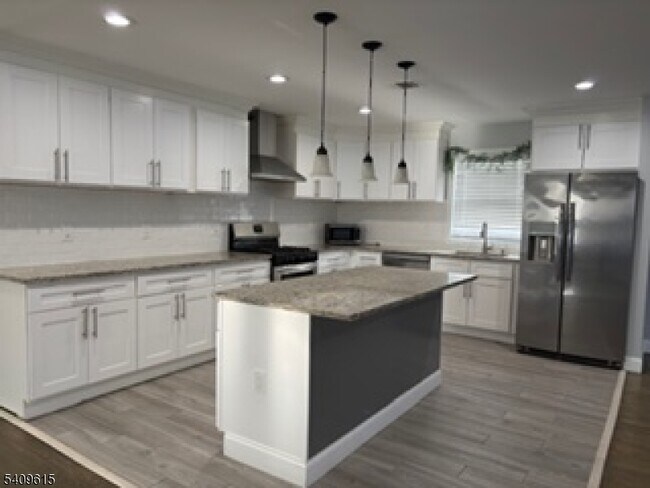 Building Photo - 171 N 17th St