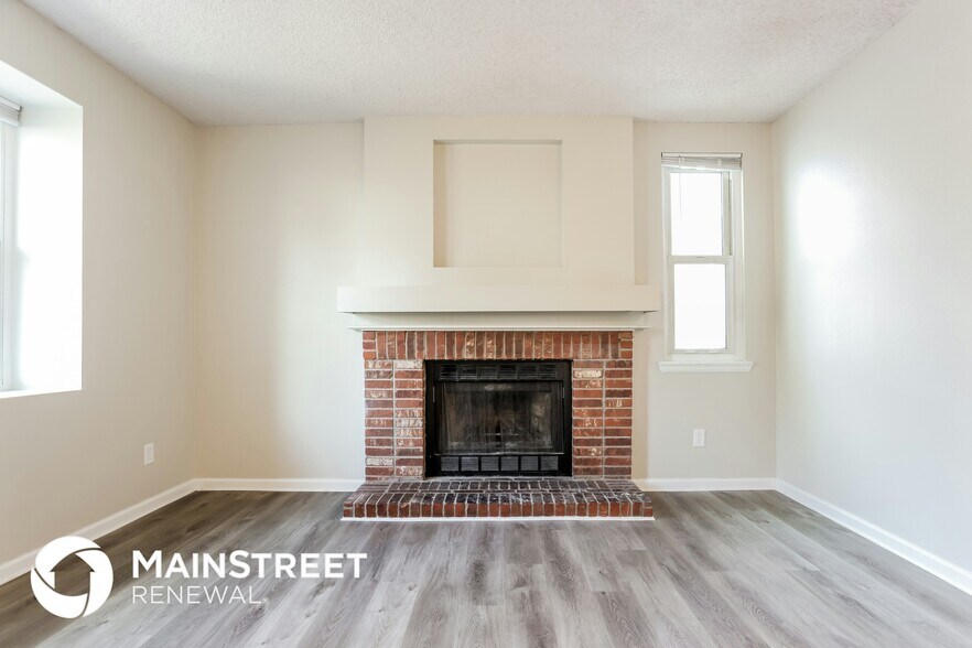 Building Photo - 4318 Lisbon St
