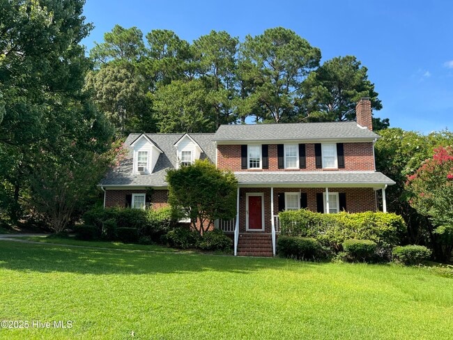 Primary Photo - 820 Welton Cir