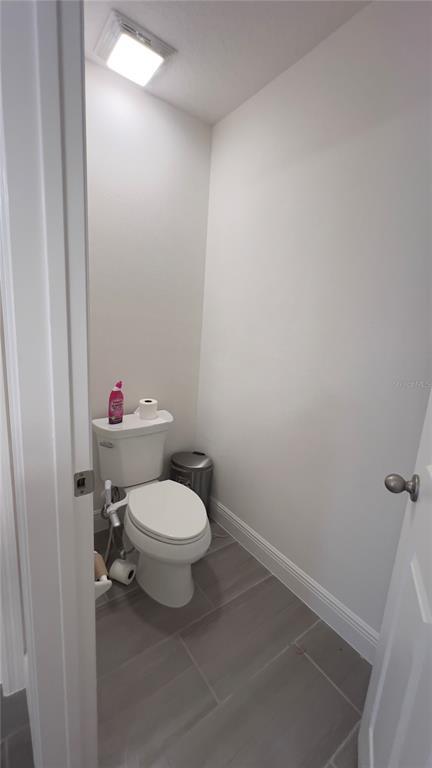 Building Photo - 5058 Down Ct