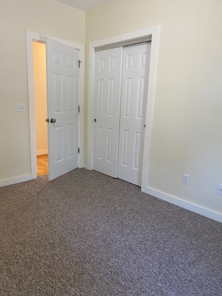 Building Photo - 3761 N Four Mile Rd