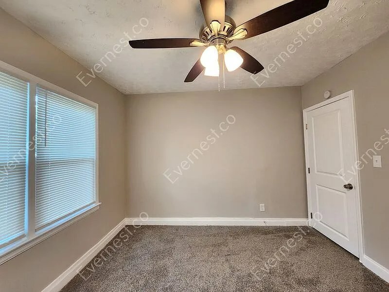 Building Photo - 4996 West St