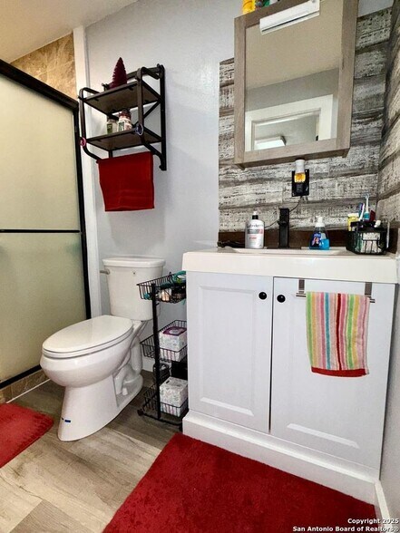 Building Photo - 1224 Campfire