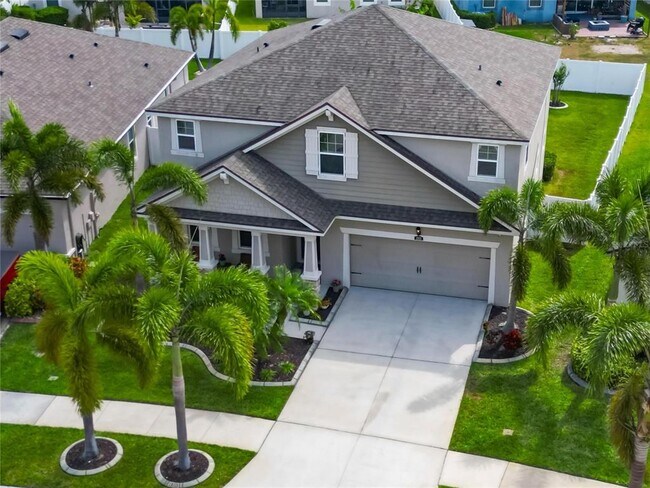 Building Photo - 13113 Rain Lily Dr