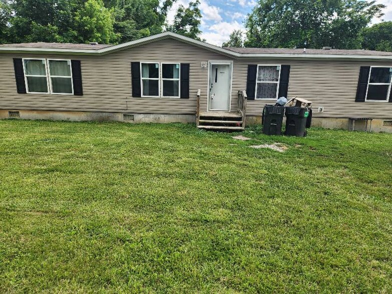 Primary Photo - 1205 3rd Ave