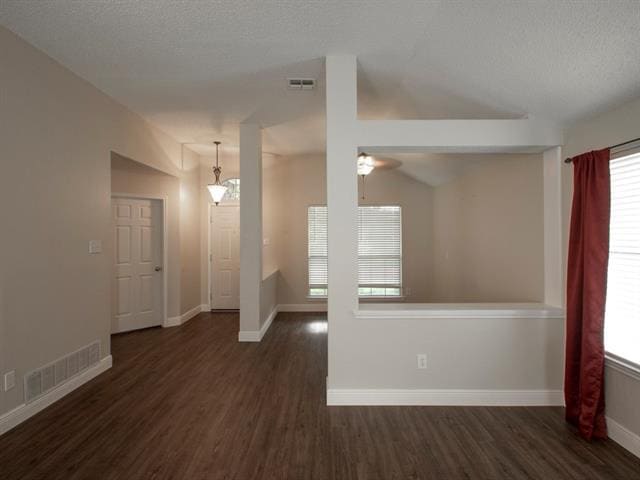 Building Photo - 3410 Ruidoso Ln