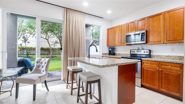 Building Photo - 4445 NW 48th Terrace