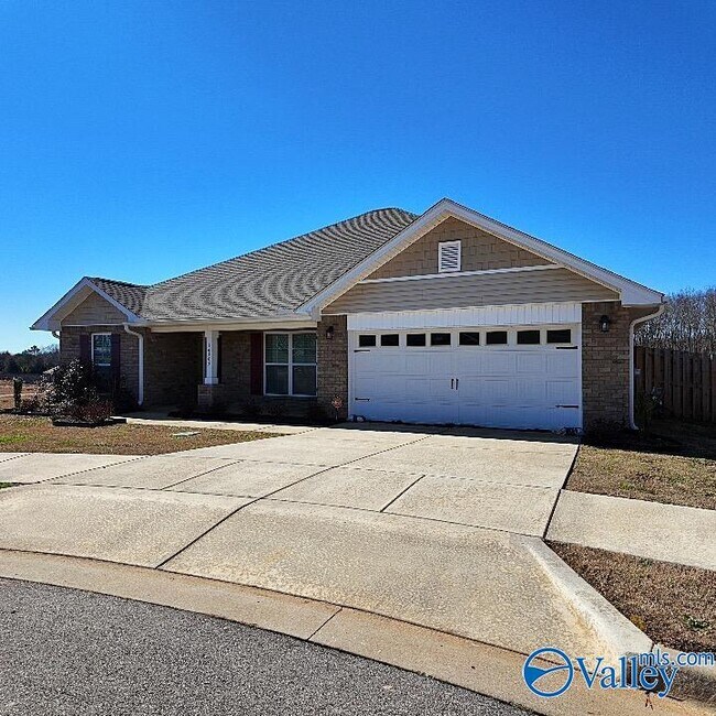 Building Photo - 14303 Lavender Ct