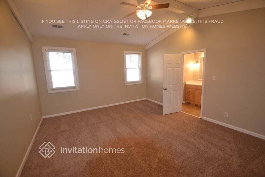 Building Photo - 4609 Iroquois Trail NW