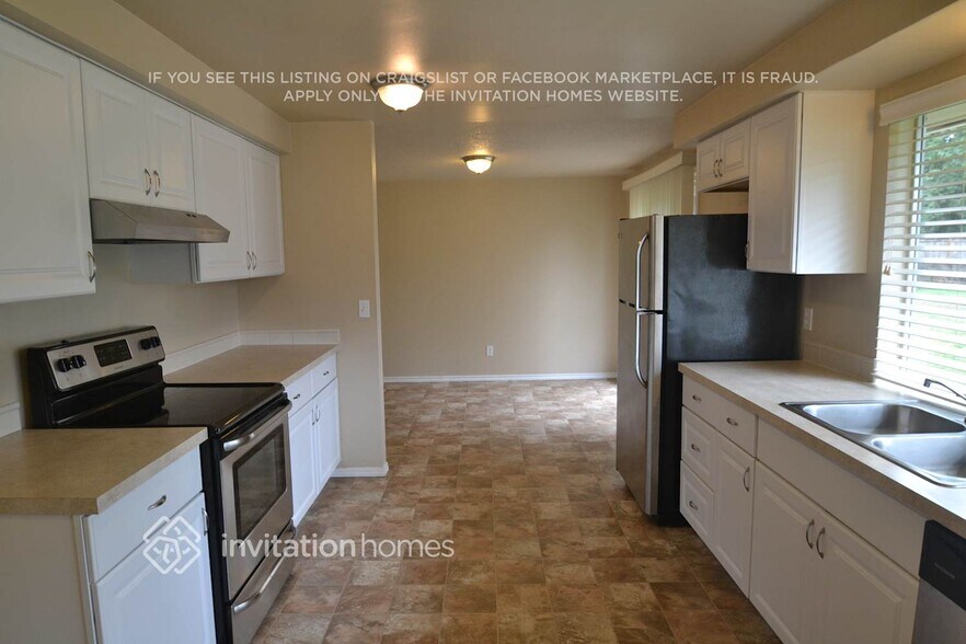 Building Photo - 8312 110th St E