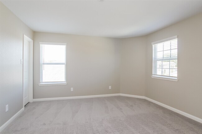 Building Photo - 23079 Bellini Dr