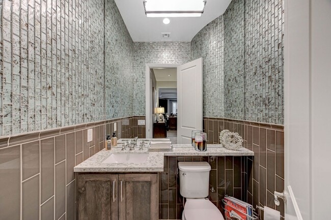 Building Photo - Private Cul-de-Sac Estate in Gated Summerlin with Pool, Spa & Outdoor Living