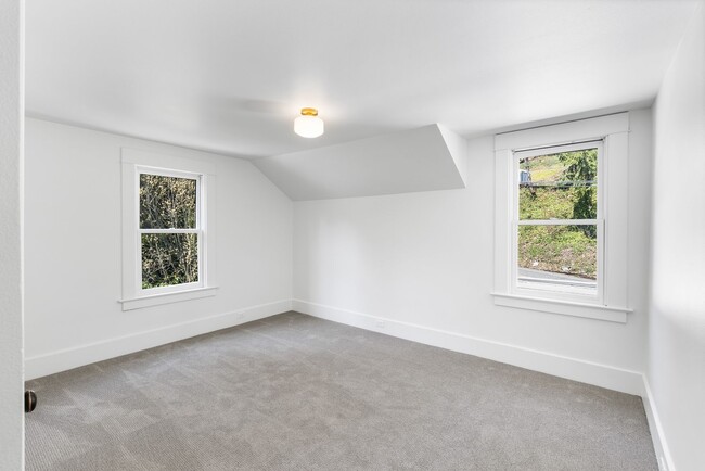 Building Photo - Freshly Remodeled Stunner Perched on the H...