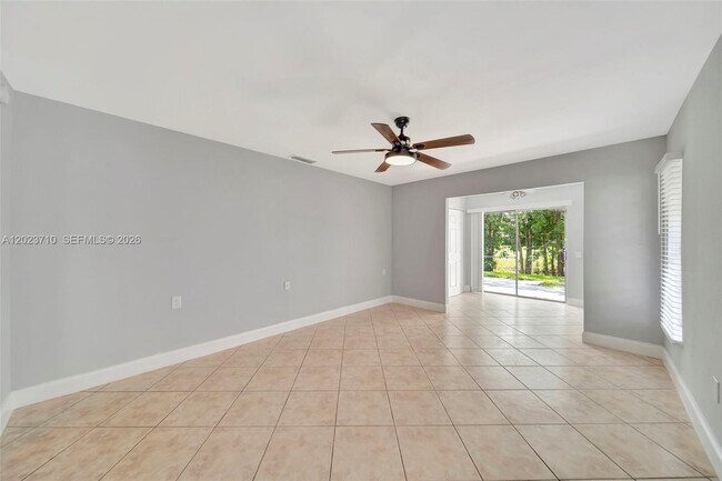 Building Photo - 11640 NW 39th St