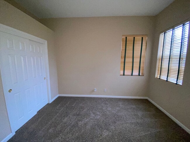 Building Photo - Near Disc Drive - Sparks Single Story 3 Bedroom House