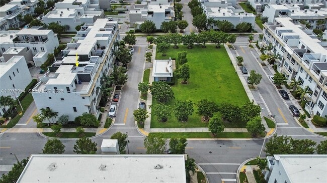 Building Photo - 10336 NW 64th St