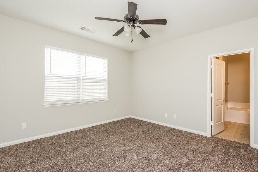 Building Photo - 6152 Obsidian Creek Dr