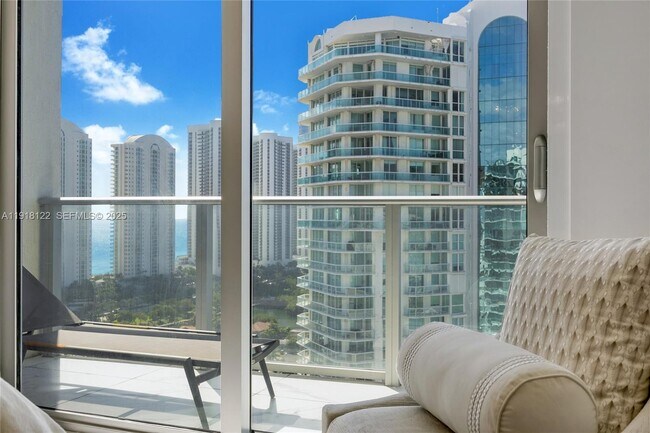 Building Photo - 300 Sunny Isles Blvd
