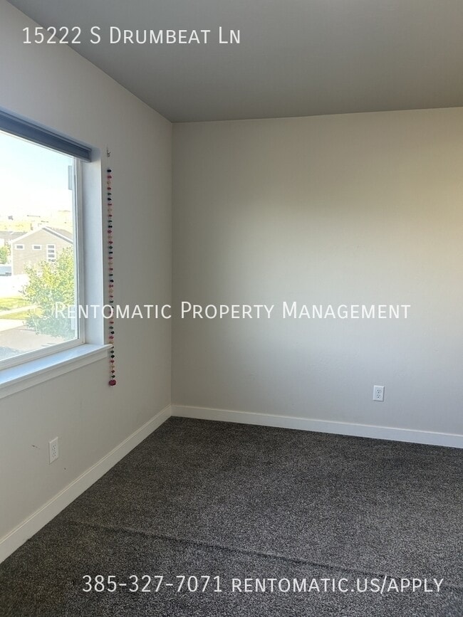 Building Photo - 15222 Drumbeat Ln