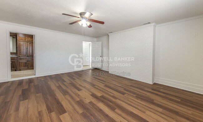 Building Photo - 6102 21st St