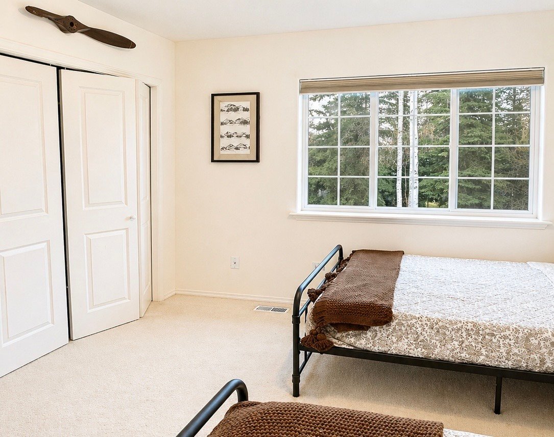 Building Photo - 8737 Inyo Cir