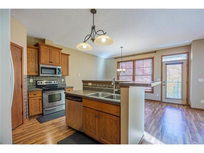 Building Photo - 926 Ramsey St