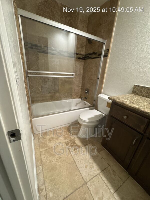 Building Photo - 4909 W Leighson Ave