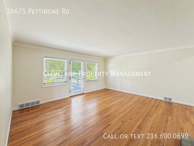Building Photo - 34675 Pettibone Rd