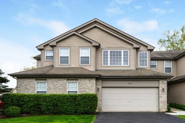 39761 N Tee Side Ct, Antioch IL 60002 - 39761 N Tee Side Ct