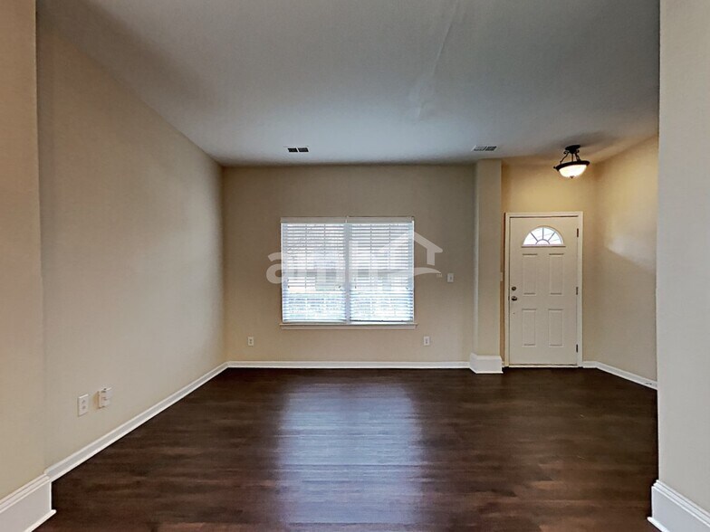 Building Photo - 3722 Green Pasture Rd