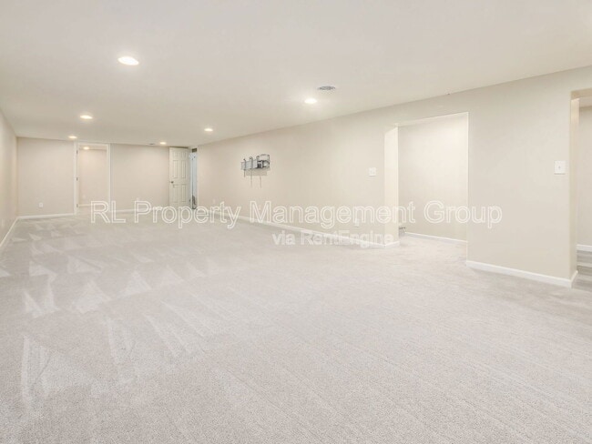 Building Photo - 2517 Minerva Lake Rd