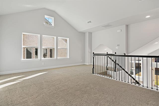 Building Photo - 124 Spanish Bluebell Dr