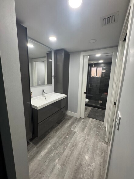 Building Photo - 8400 SW 133rd Avenue Rd