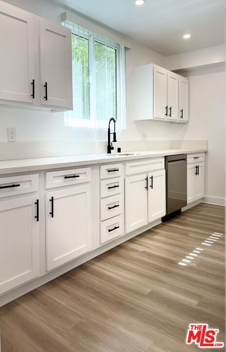 Building Photo - 414 N Palm Dr