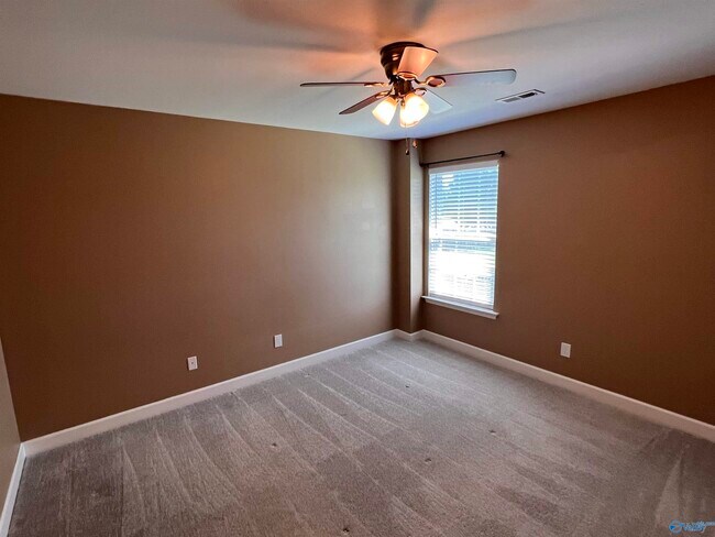 Building Photo - 110 Tudor Pl