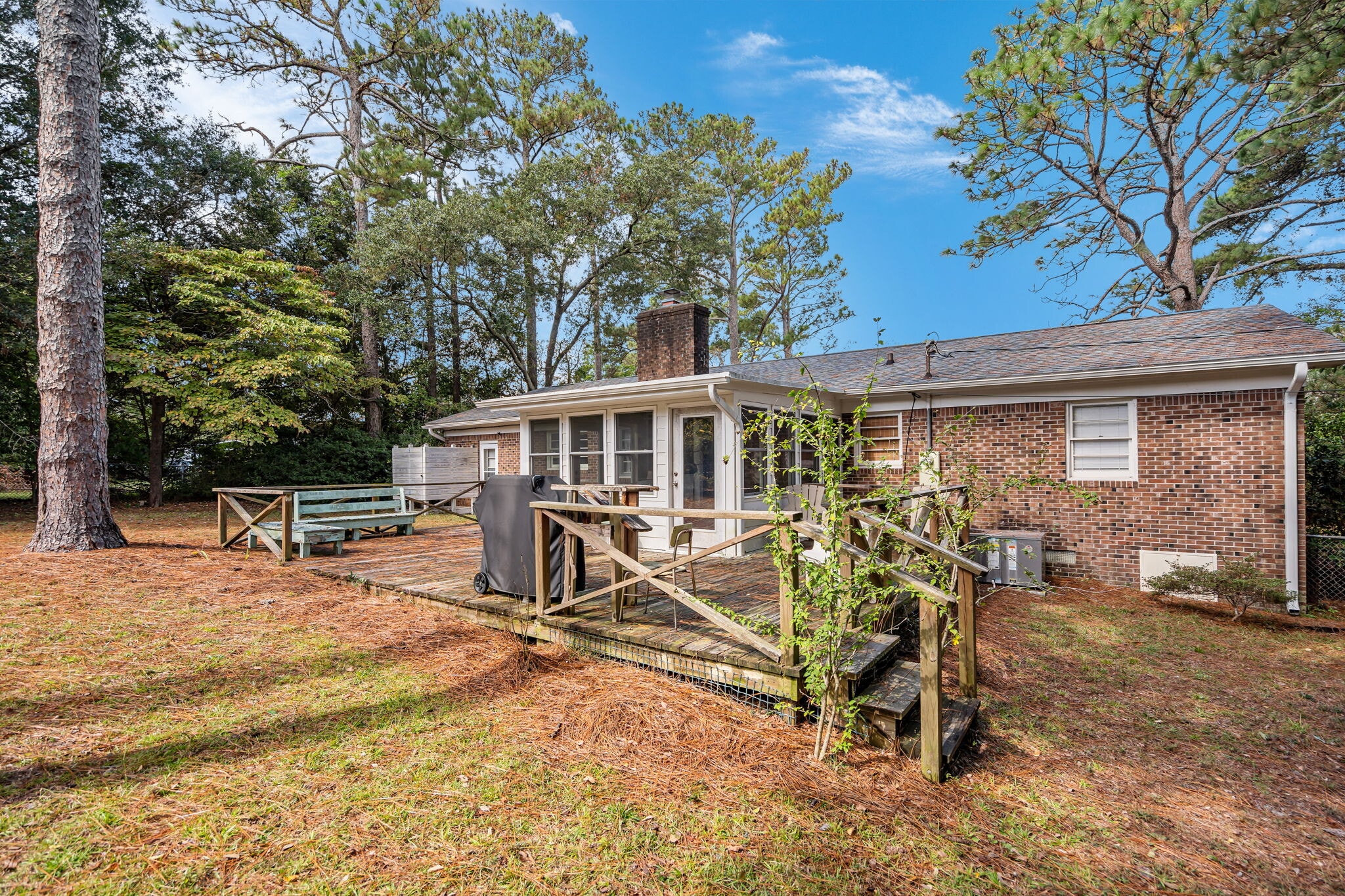 Building Photo - 457 Baytree Rd