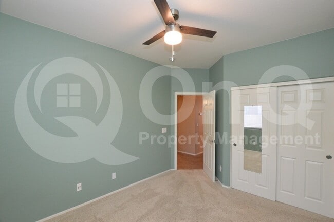Building Photo - 3371 E Canary Way