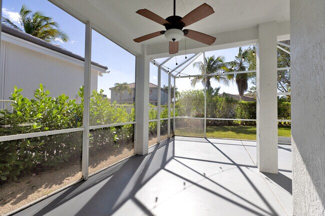 Building Photo - 1579 Banyan Way