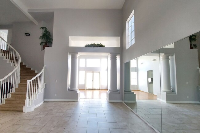 Building Photo - Welcome to this Gorgeous 5 beds (1 bedroom...